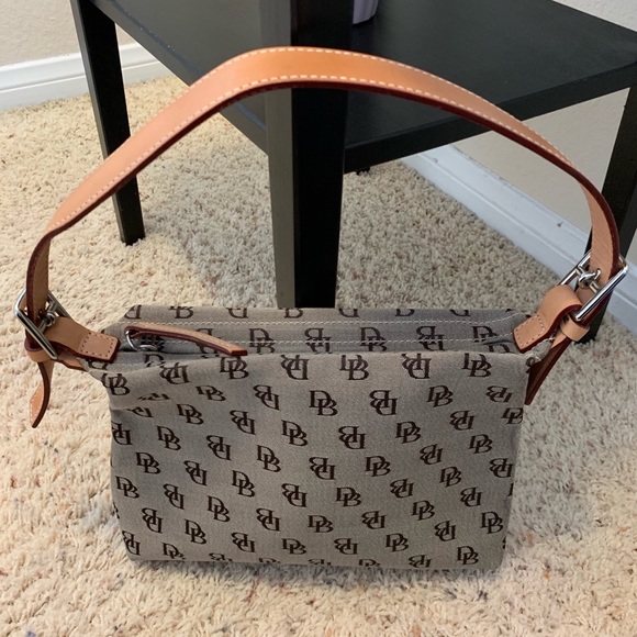 SOLD Dooney & Bourke Signature Mini Sac, New W/O - Picture 4 of 7